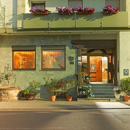 Hotel Loesch Pfaelzer Hof Römerberg Kültér fotó